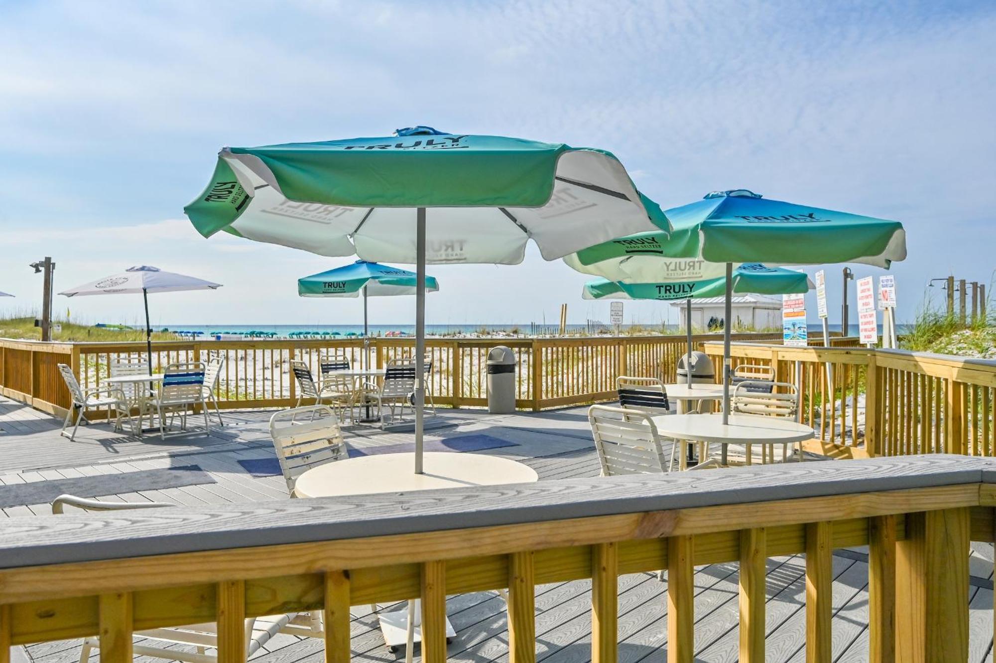 Pelican Beach Resort Destin Esterno foto